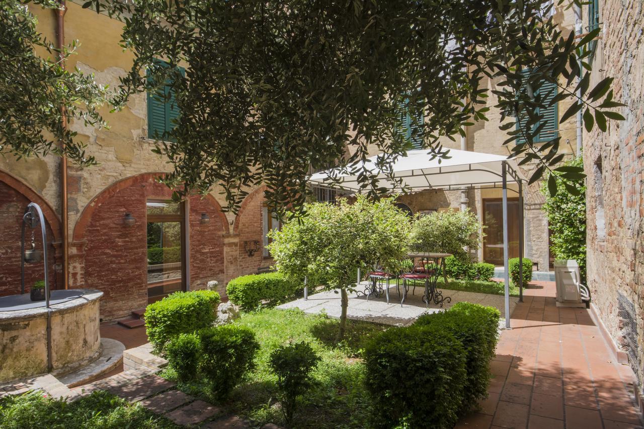Piazza Paradiso Casa de hóspedes